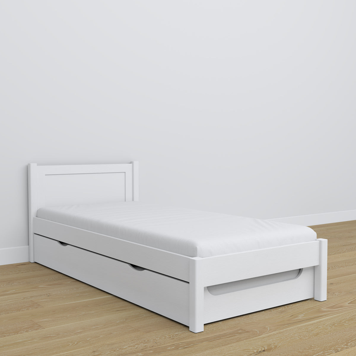 Wooden bed with mattress drawer white – child’s room arrangement